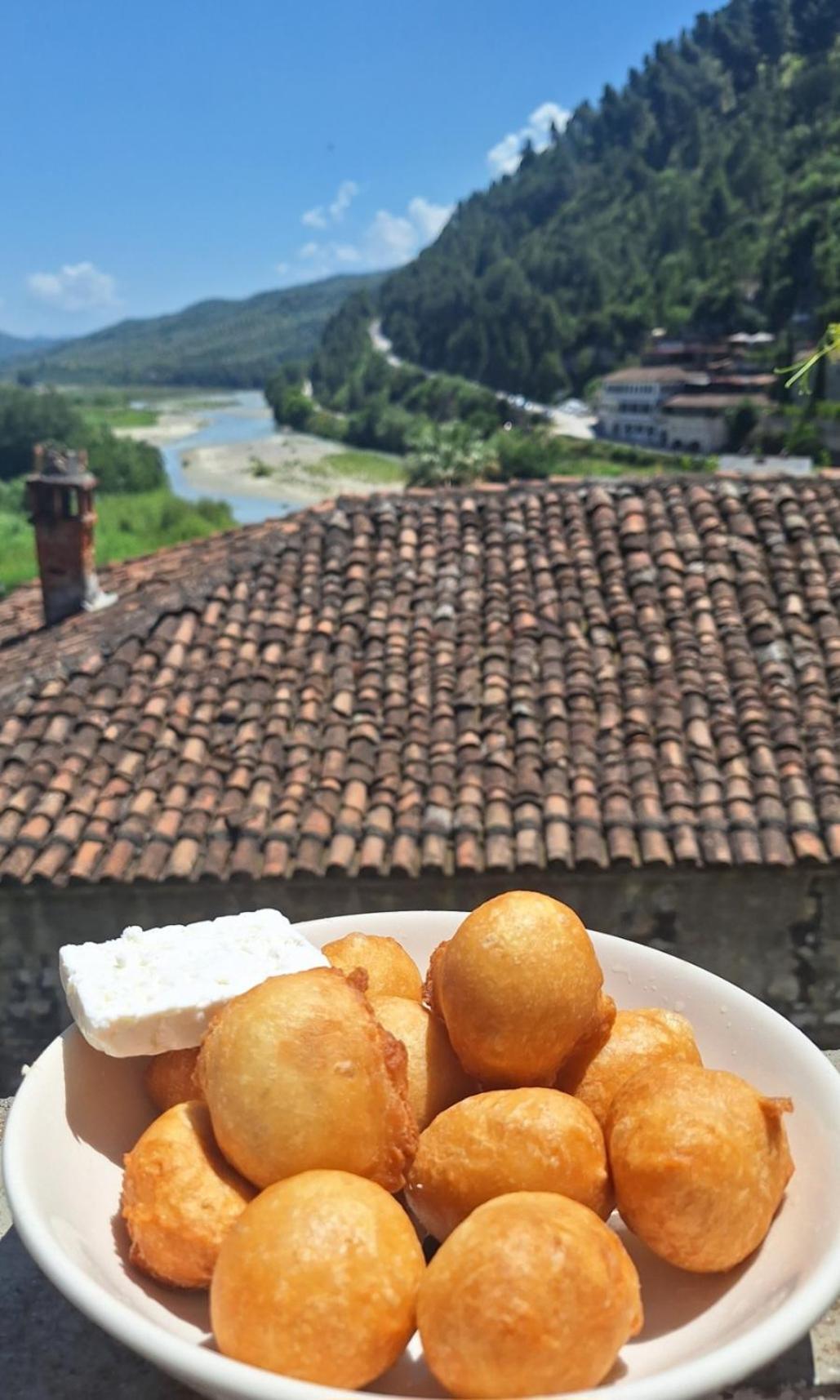Guesthouse Alvaro Kadiu Berat Zewnętrze zdjęcie